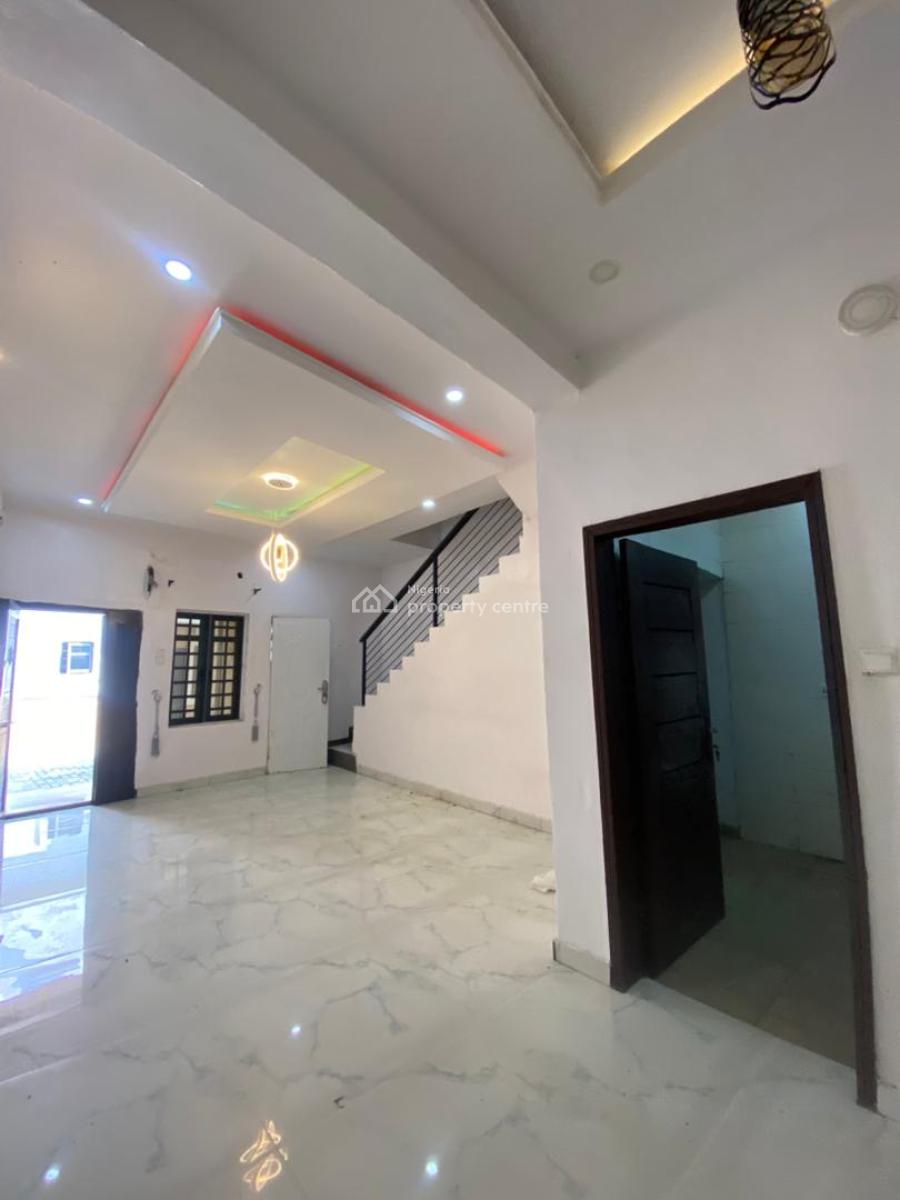 Clean and Spacious 2 Bedroom Terrace Duplex Along Interlocked Road, Sangotedo, Ajah, Lagos, Terraced Duplex for Rent