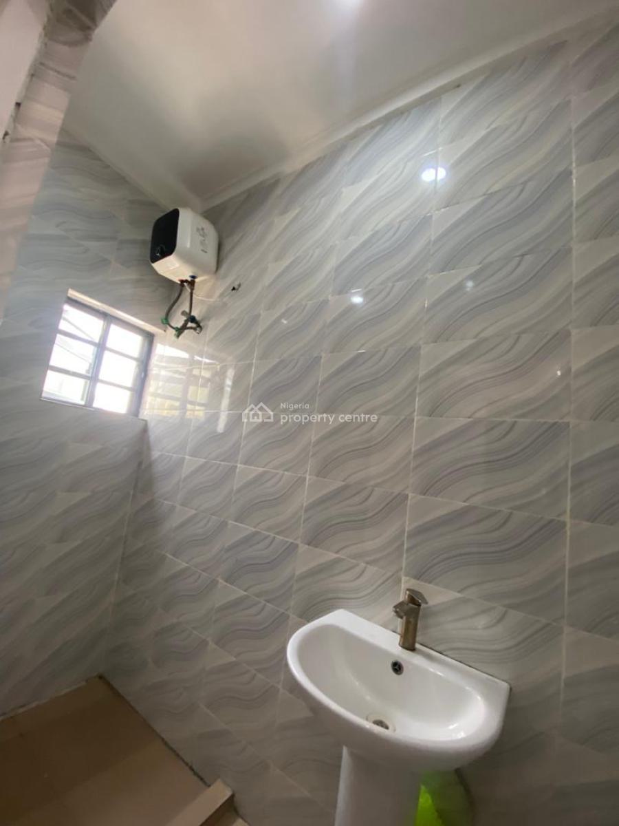 Clean and Spacious 2 Bedroom Terrace Duplex Along Interlocked Road, Sangotedo, Ajah, Lagos, Terraced Duplex for Rent