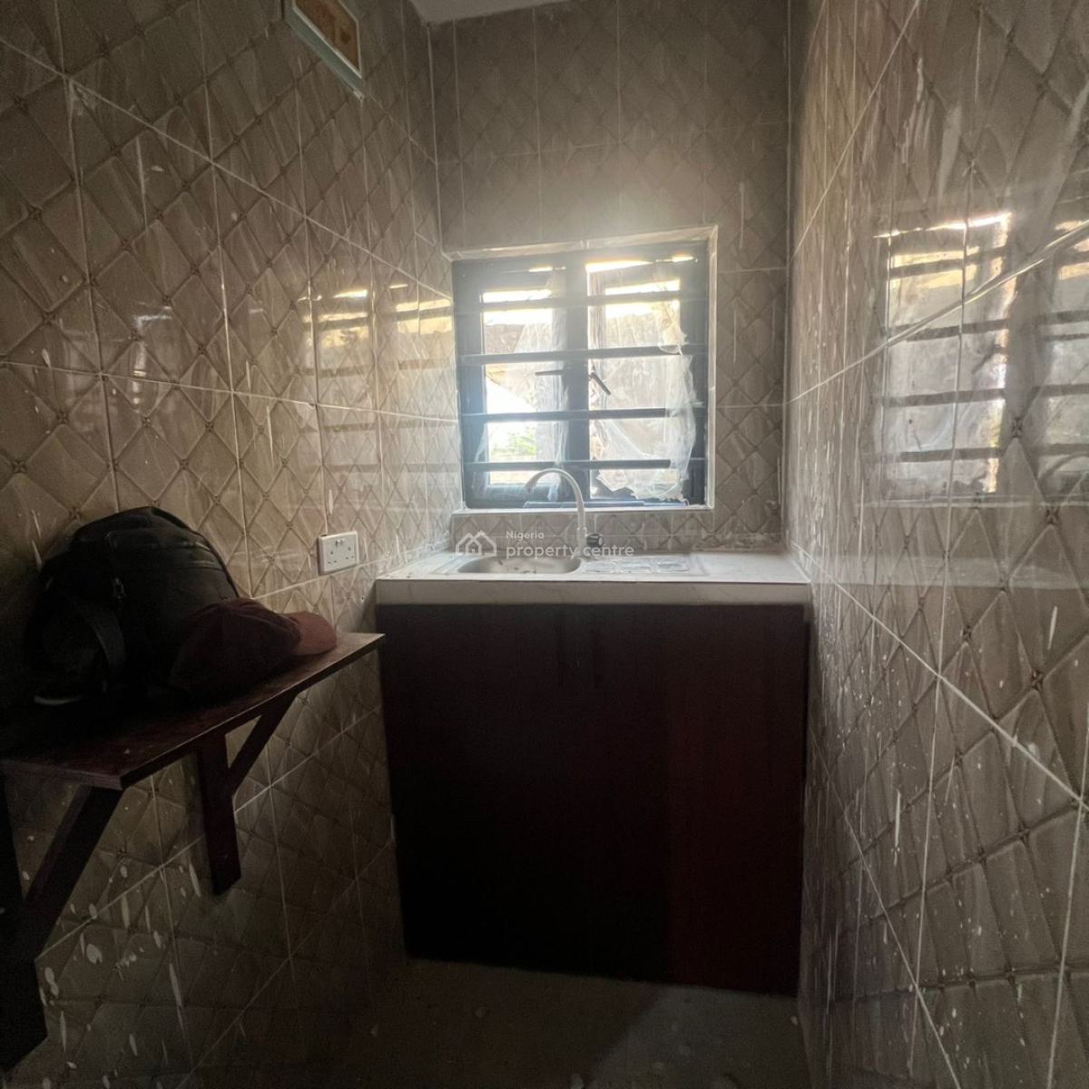 an Executive One Bedroom Flat, Alashela Estate, Ogombo, Ajah, Lagos, Mini Flat (room and Parlour) for Rent