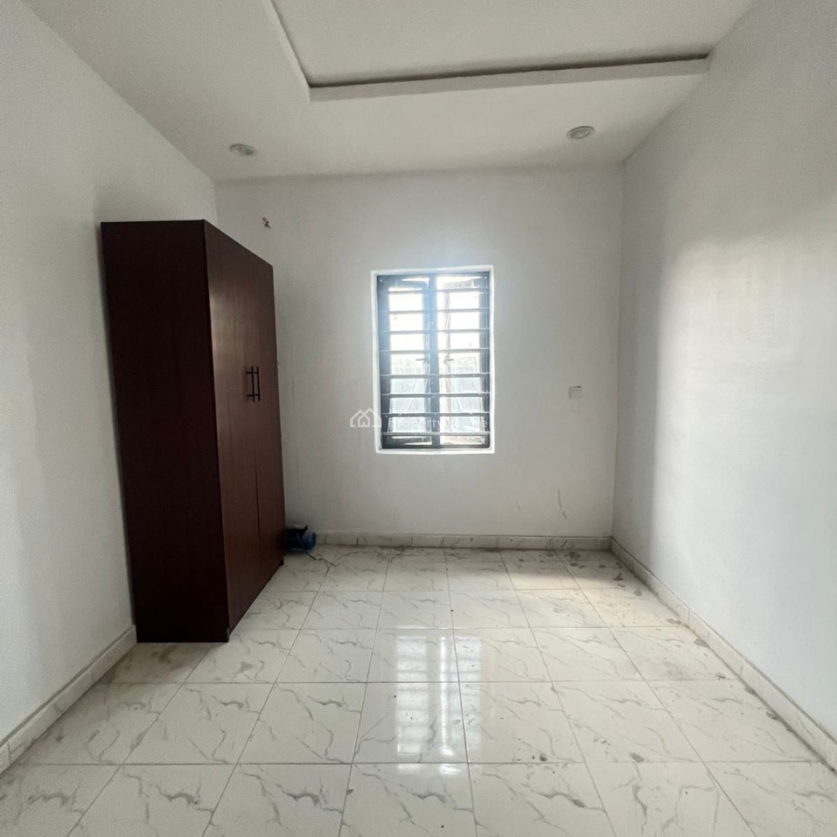 an Executive One Bedroom Flat, Alashela Estate, Ogombo, Ajah, Lagos, Mini Flat (room and Parlour) for Rent