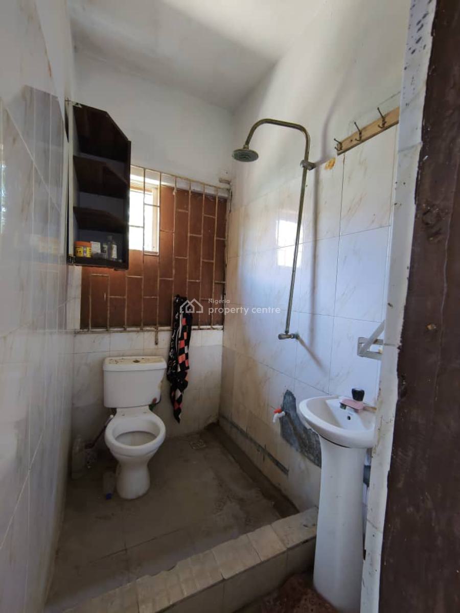 Spacious Studio Apartment, Lekki Phase 1, Lekki, Lagos, Self Contain (single Rooms) for Rent