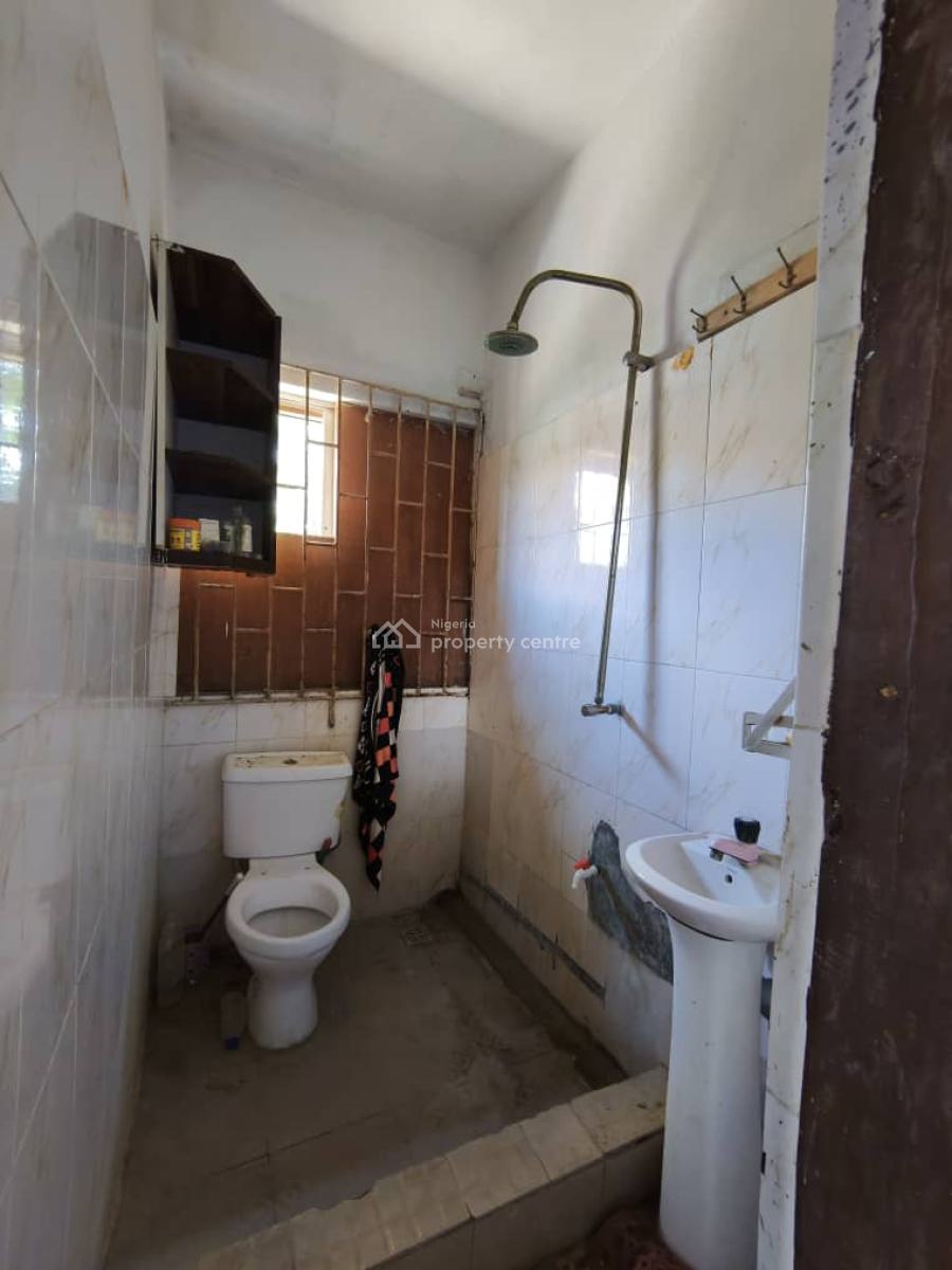 Spacious Studio Apartment, Lekki Phase 1, Lekki, Lagos, Self Contain (single Rooms) for Rent
