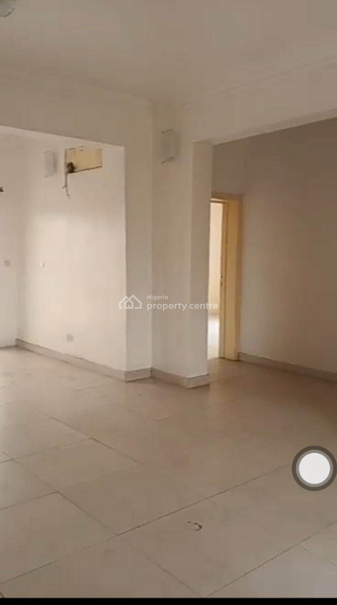Lovely 3 Bedrooms Flat, Alagomeji, Yaba, Lagos, Flat / Apartment for Rent