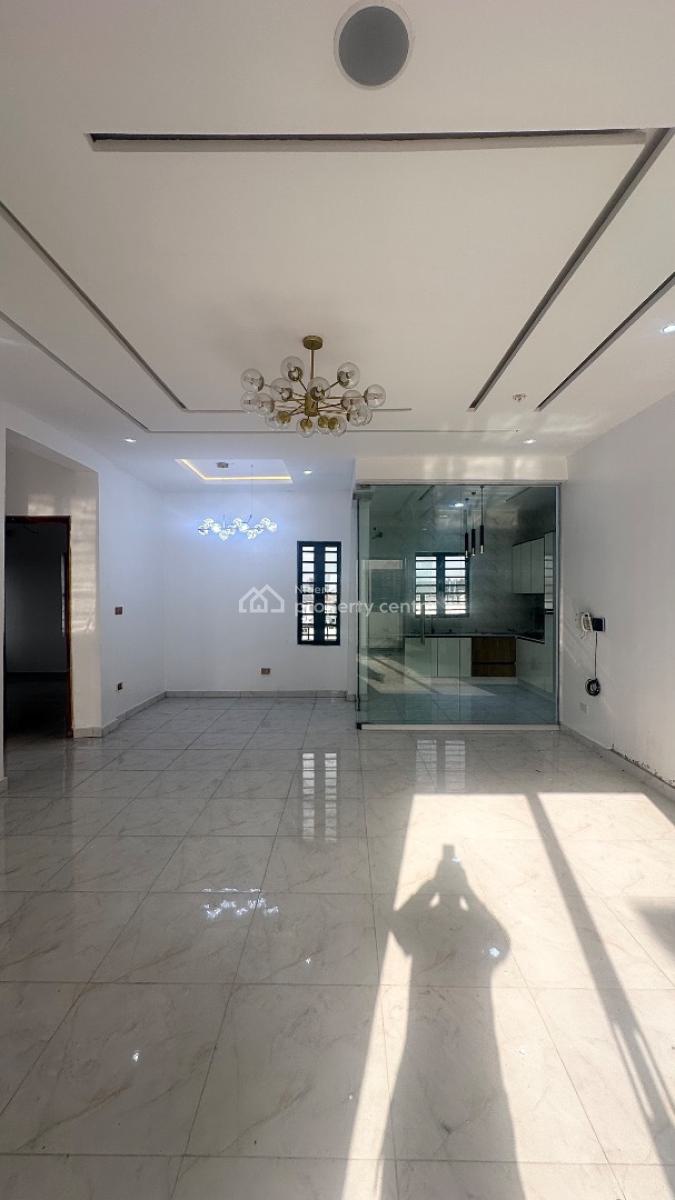 a 2 Bedroom Luxury Apartment + Inverter in a Serene and Secured Estate, Chevron / Agungi Vicinity, Lekki, Lagos, Flat / Apartment for Rent