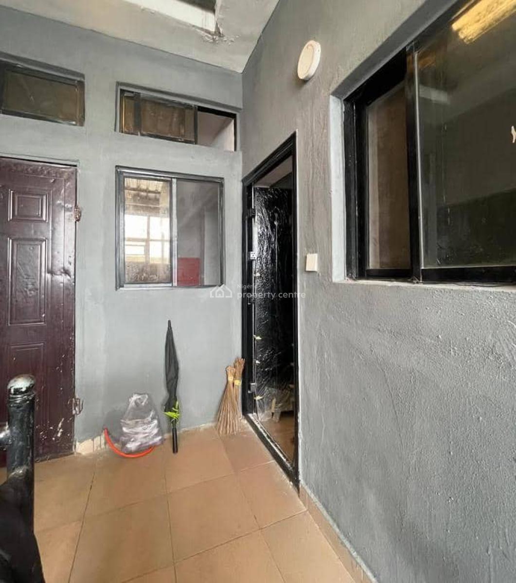 Standard Mini Flat in a Secured Environment, Osapa London, Osapa, Lekki, Lagos, Flat / Apartment for Rent