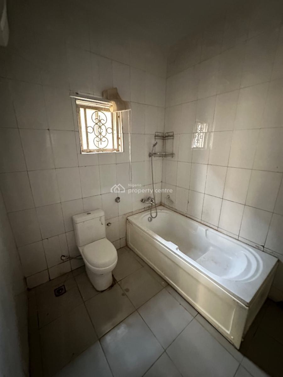a Standard and Spacious One Room Self Contain Apartment, Efab Metropolis Estate Gwarinpa Extension, Gwarinpa, Abuja, Self Contain (single Rooms) for Rent