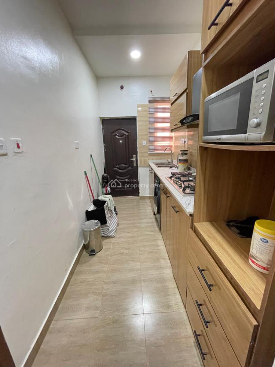 Distress Beautifully Designed Fully Furnished 3 Bedrooms Terraced Duplex, Ikota, Lekki, Lagos, Terraced Duplex for Sale