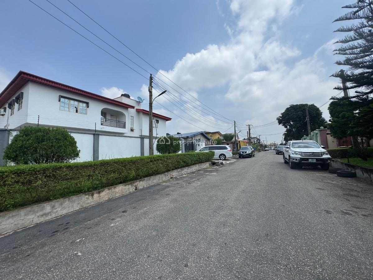 Land in a Secured Estate/ Blocks of Flats, Gra Phase 1, Magodo, Lagos, Block of Flats for Sale