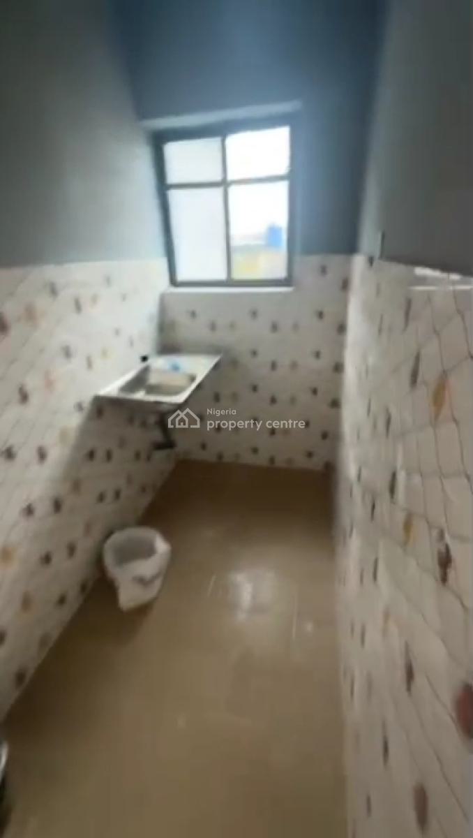 Very Spacious and Standard Miniflat, Ilupeju, Palmgrove, Shomolu, Lagos, Mini Flat (room and Parlour) for Rent