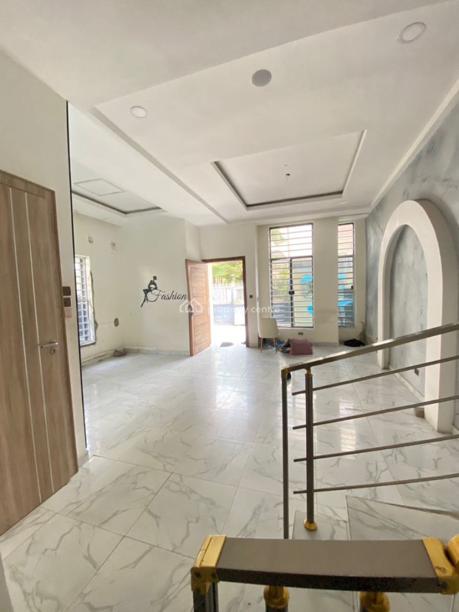 4 Bedrooms Semi Detached Duplex with Bq and Security Post, Lekki, Lagos, Semi-detached Duplex for Rent