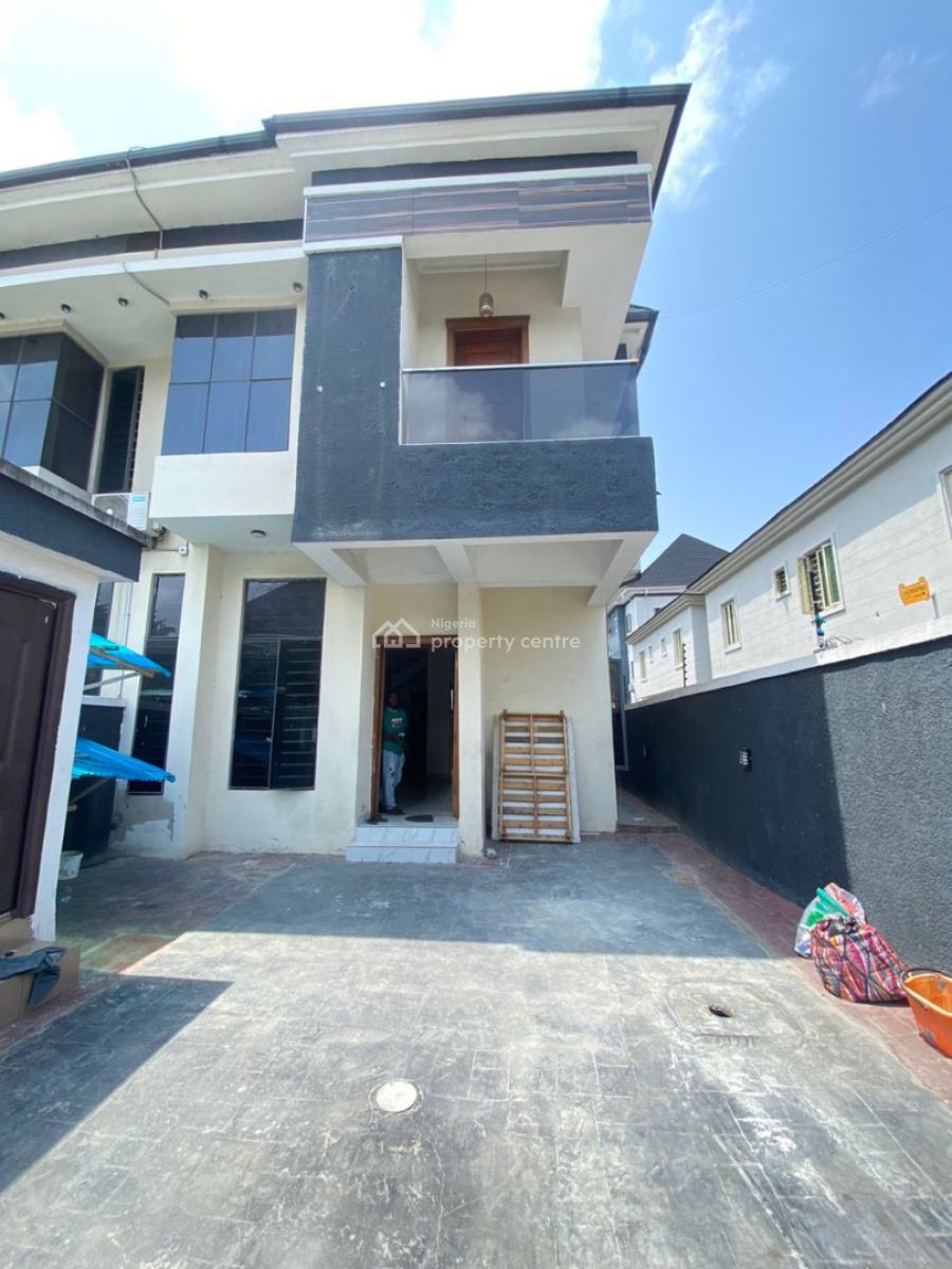 4 Bedrooms Semi Detached Duplex with Bq and Security Post, Lekki, Lagos, Semi-detached Duplex for Rent