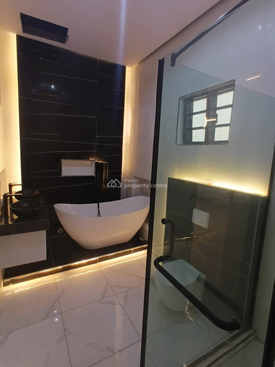 5bedroom Fully Detached with Swimming Pool, Chevron, Lekki, Lagos, Detached Duplex for Sale