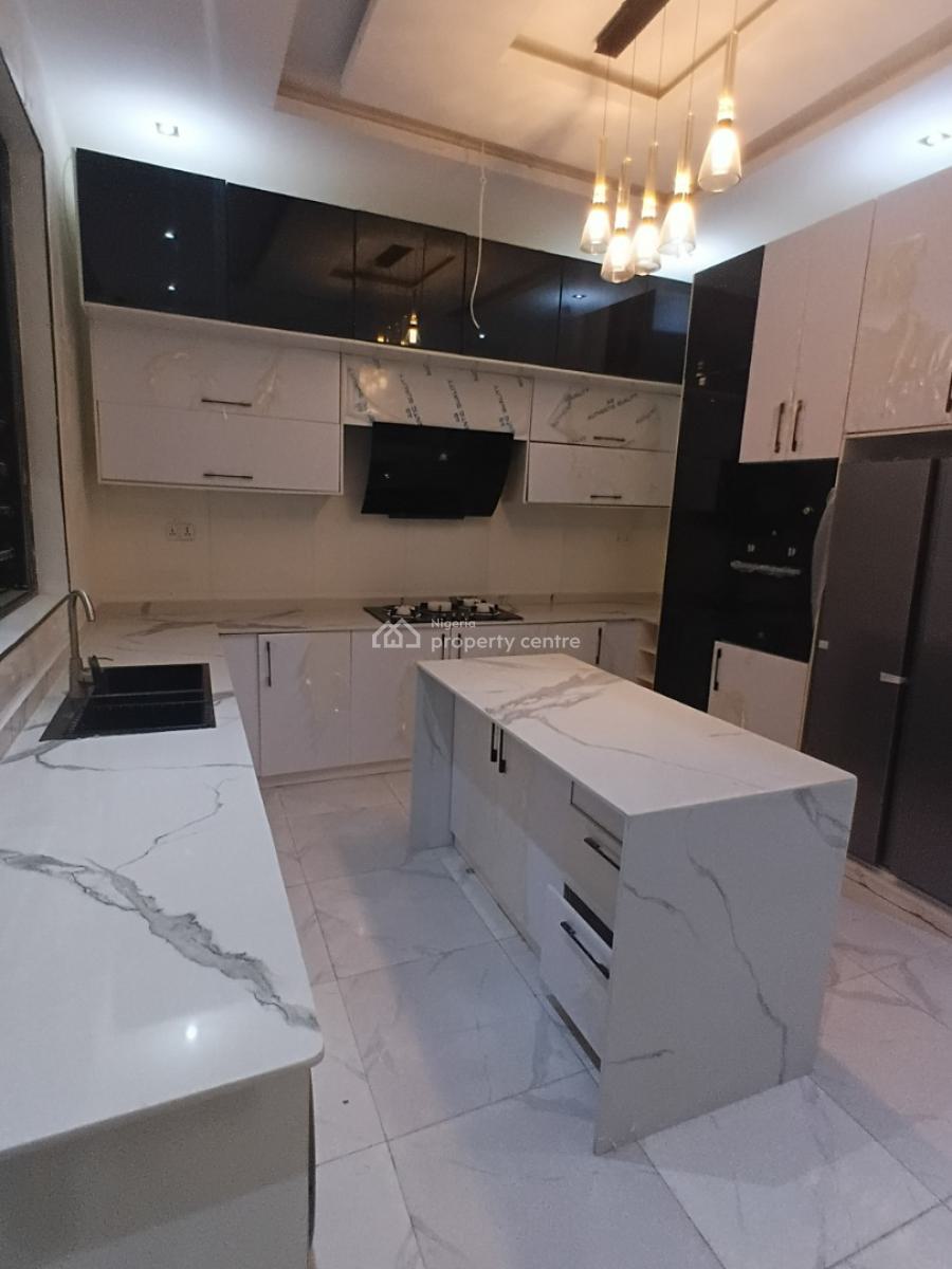 5bedroom Fully Detached with Swimming Pool, Chevron, Lekki, Lagos, Detached Duplex for Sale