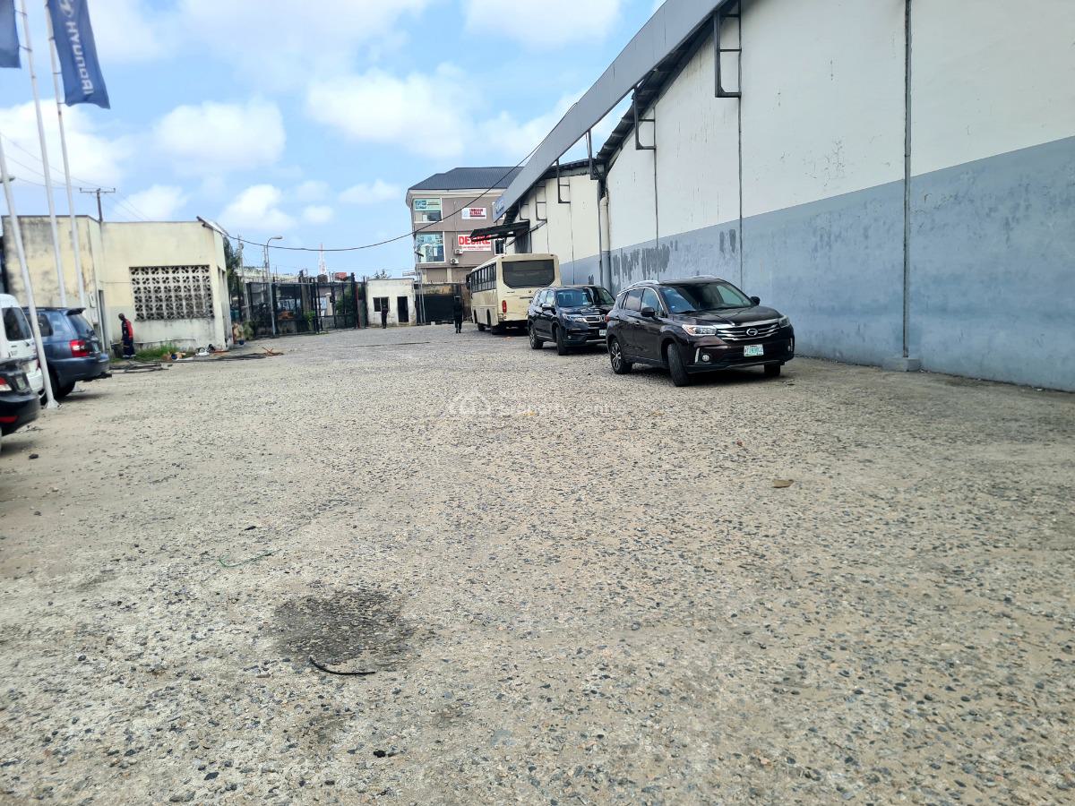 2000sqm Warehouse, Apapa - Oshodi Expressway, Mile 2, Isolo, Lagos, Warehouse for Rent