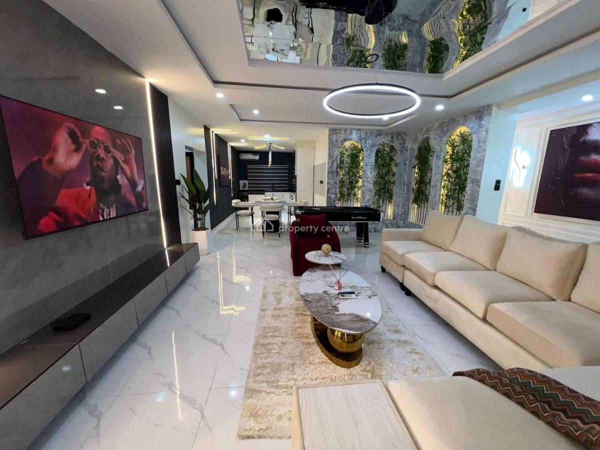 Luxury 2 Bedroom Apartment, Off Freedom Way, Lekki Phase 1, Lekki, Lagos, Flat / Apartment Short Let