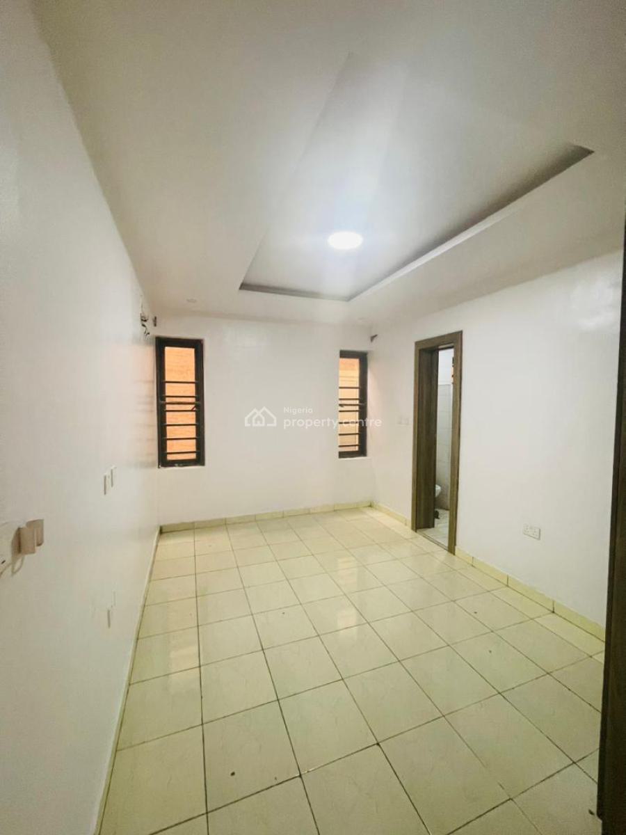2 Bedrooms, Ologolo, Lekki, Lagos, Flat / Apartment for Rent