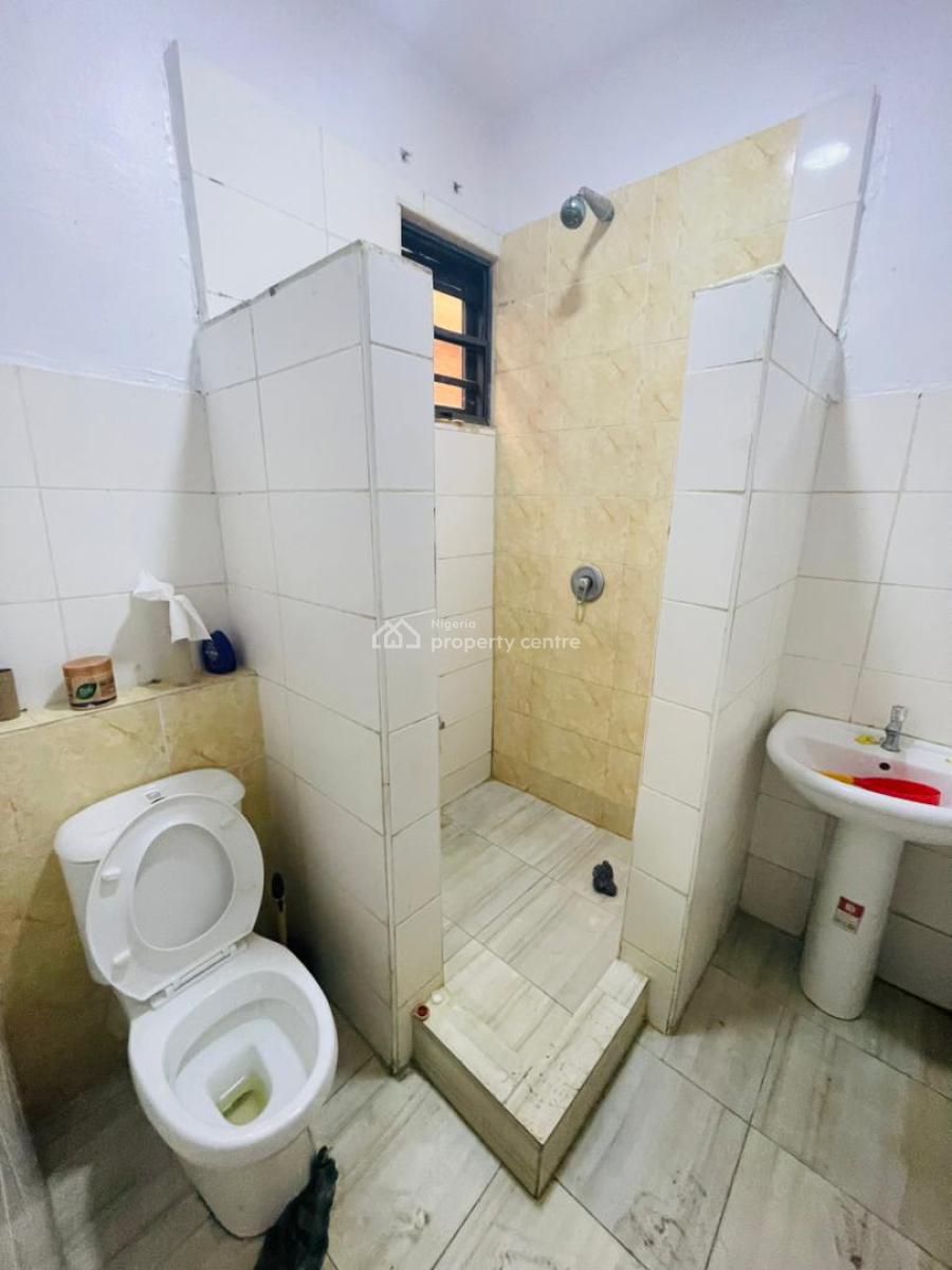 2 Bedrooms, Ologolo, Lekki, Lagos, Flat / Apartment for Rent