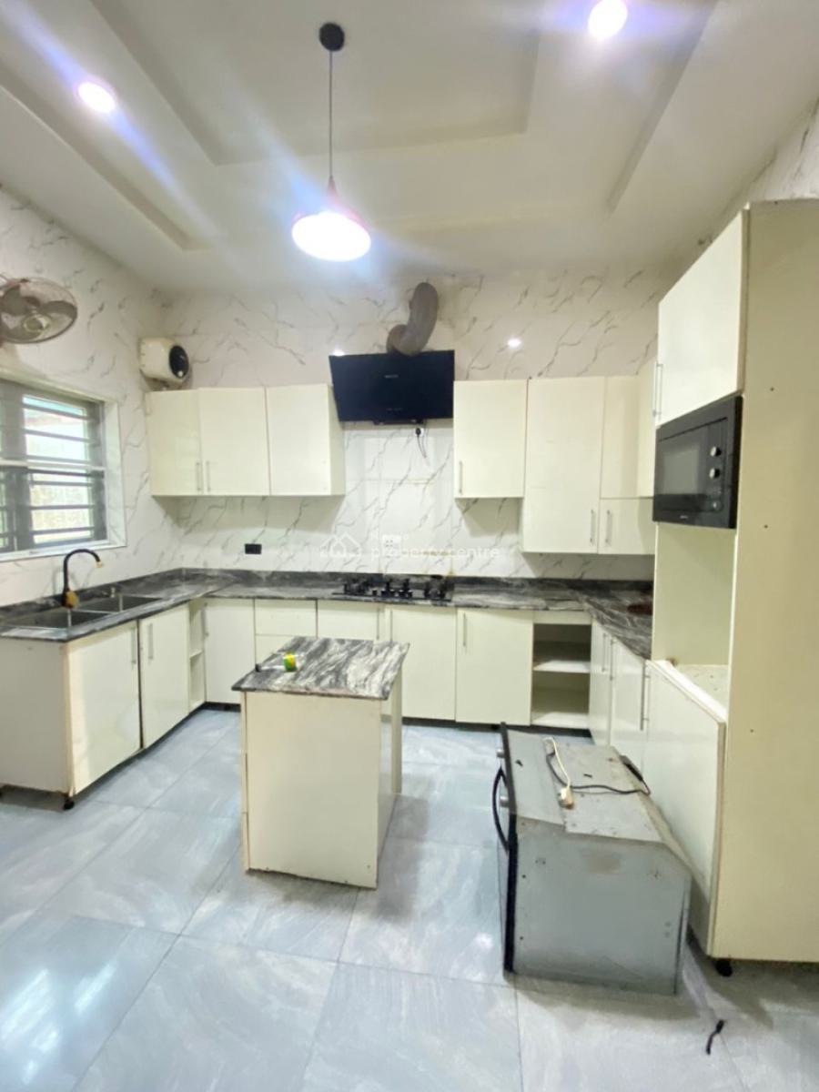 4 Bedrooms Terraced Duplex in an Estate, Orchid Road, Lekki, Lagos, Terraced Duplex for Rent