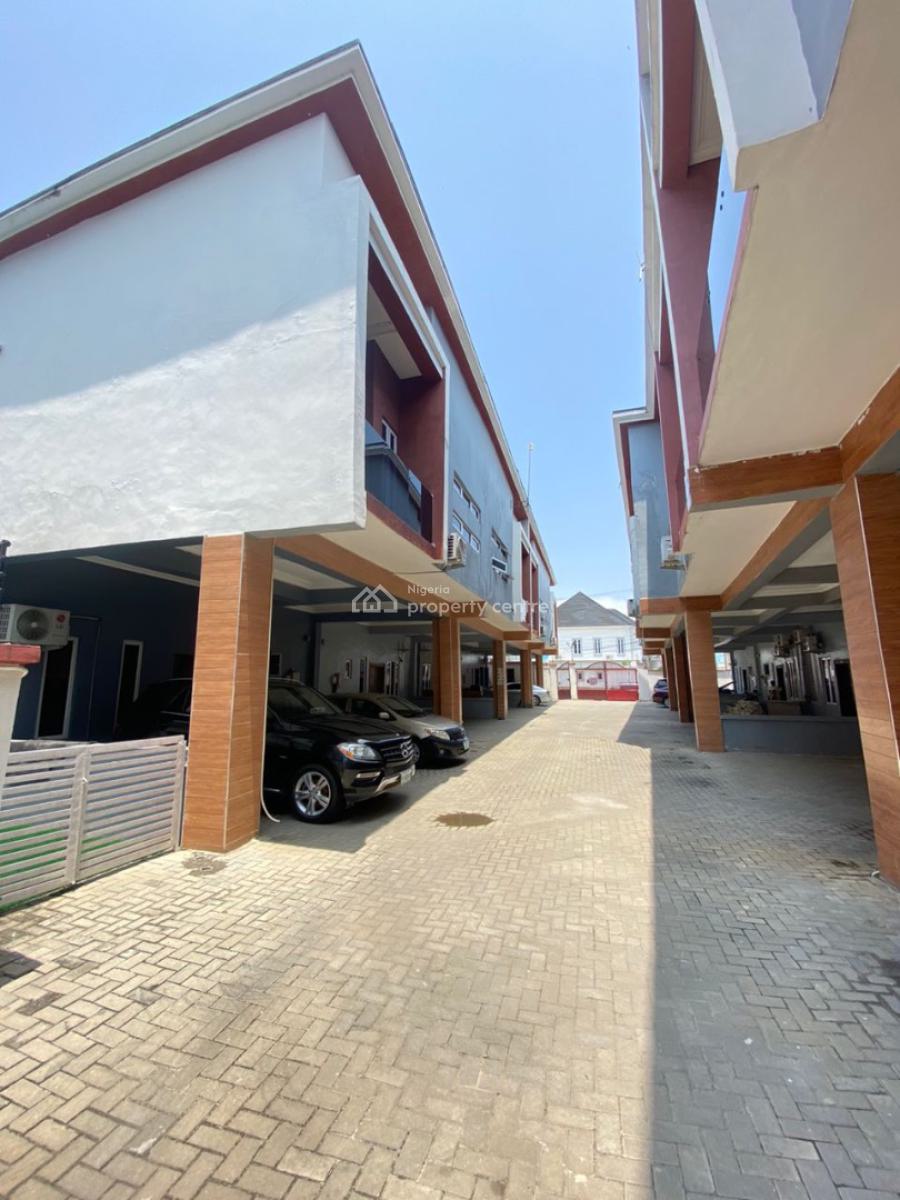 4 Bedrooms Terraced Duplex in an Estate, Orchid Road, Lekki, Lagos, Terraced Duplex for Rent