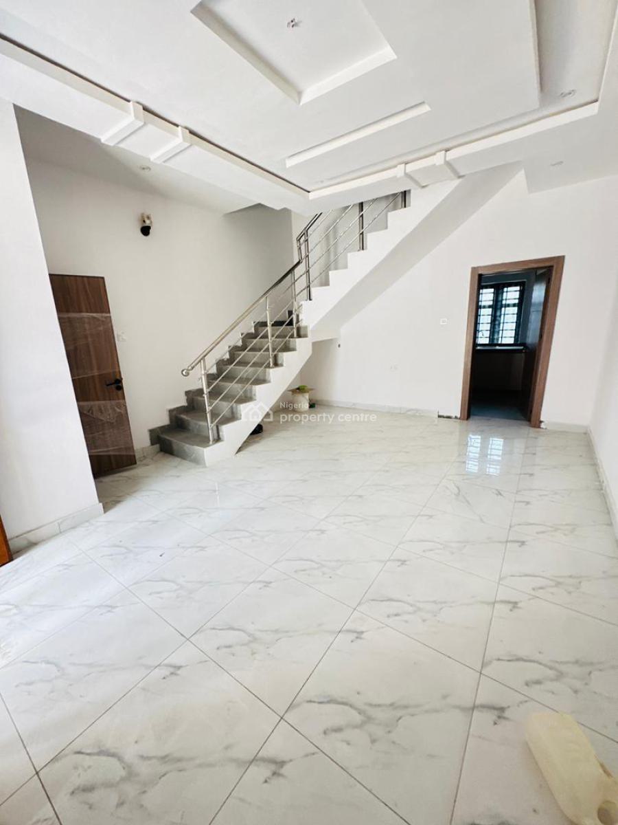 2 Bedroom Terrace, Off Domino Pizza, Ologolo, Lekki, Lagos, Terraced Bungalow for Rent