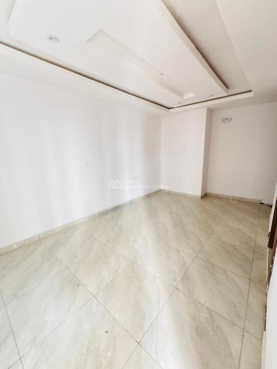 2 Bedroom Terrace, Off Domino Pizza, Ologolo, Lekki, Lagos, Terraced Bungalow for Rent