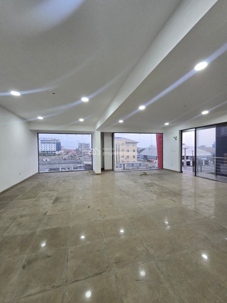 Luxury Serviced 98sqms Shop / Office Space, Lekki Phase 1, Lekki, Lagos, Shop for Rent