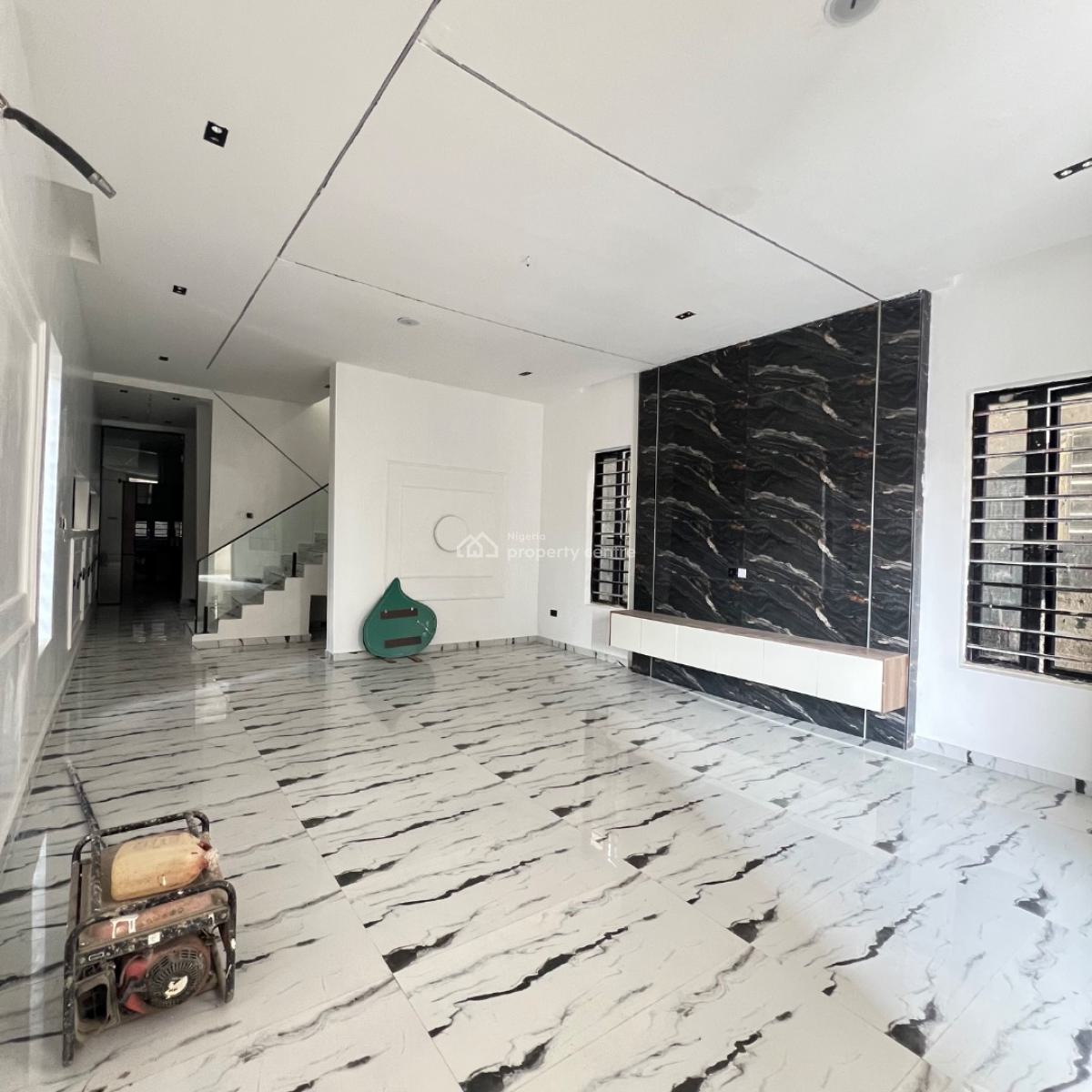 5 Bedroom & Bq, Agungi, Lekki, Lagos, Terraced Duplex for Sale