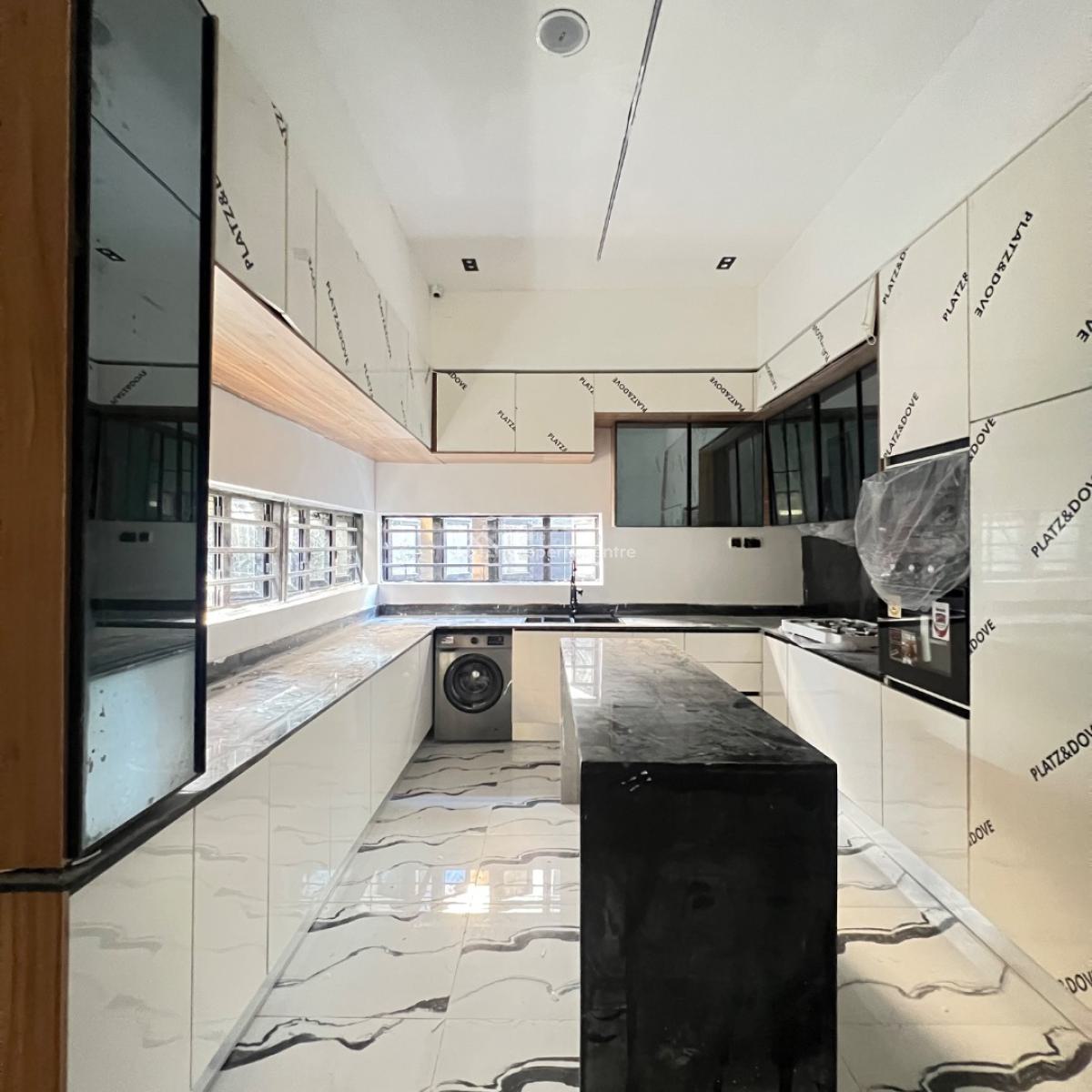 5 Bedroom & Bq, Agungi, Lekki, Lagos, Terraced Duplex for Sale