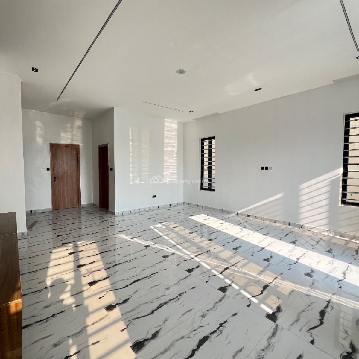5 Bedroom & Bq, Agungi, Lekki, Lagos, Terraced Duplex for Sale
