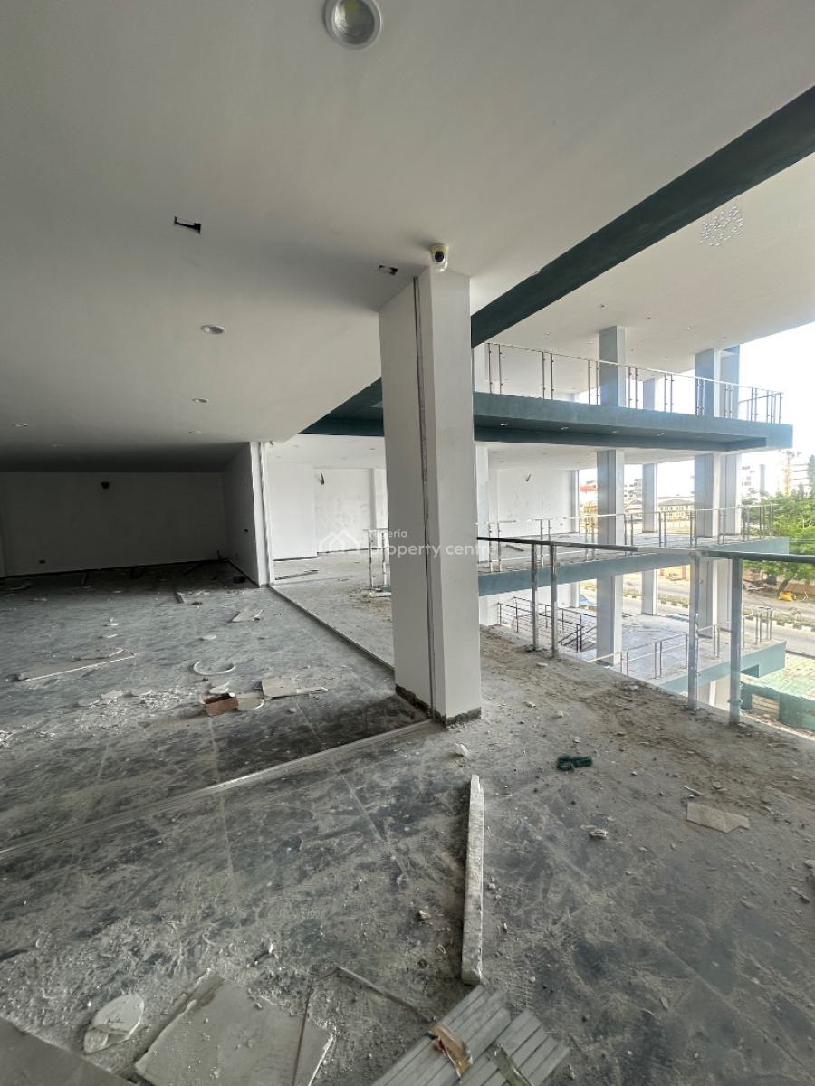 Brand New Shop Space with Waterfront, Lekki Phase 1, Lekki, Lagos, Plaza / Complex / Mall for Rent