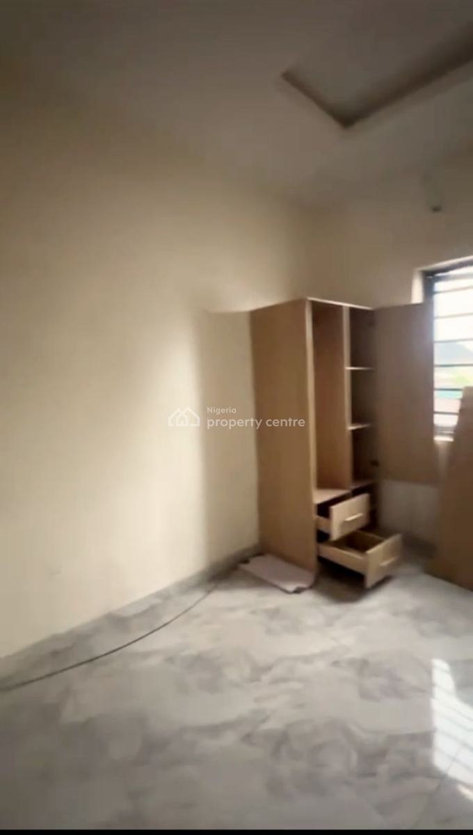 Spacious Mini Flat, By Total Filling Station, Ikate, Lekki, Lagos, Mini Flat (room and Parlour) for Rent