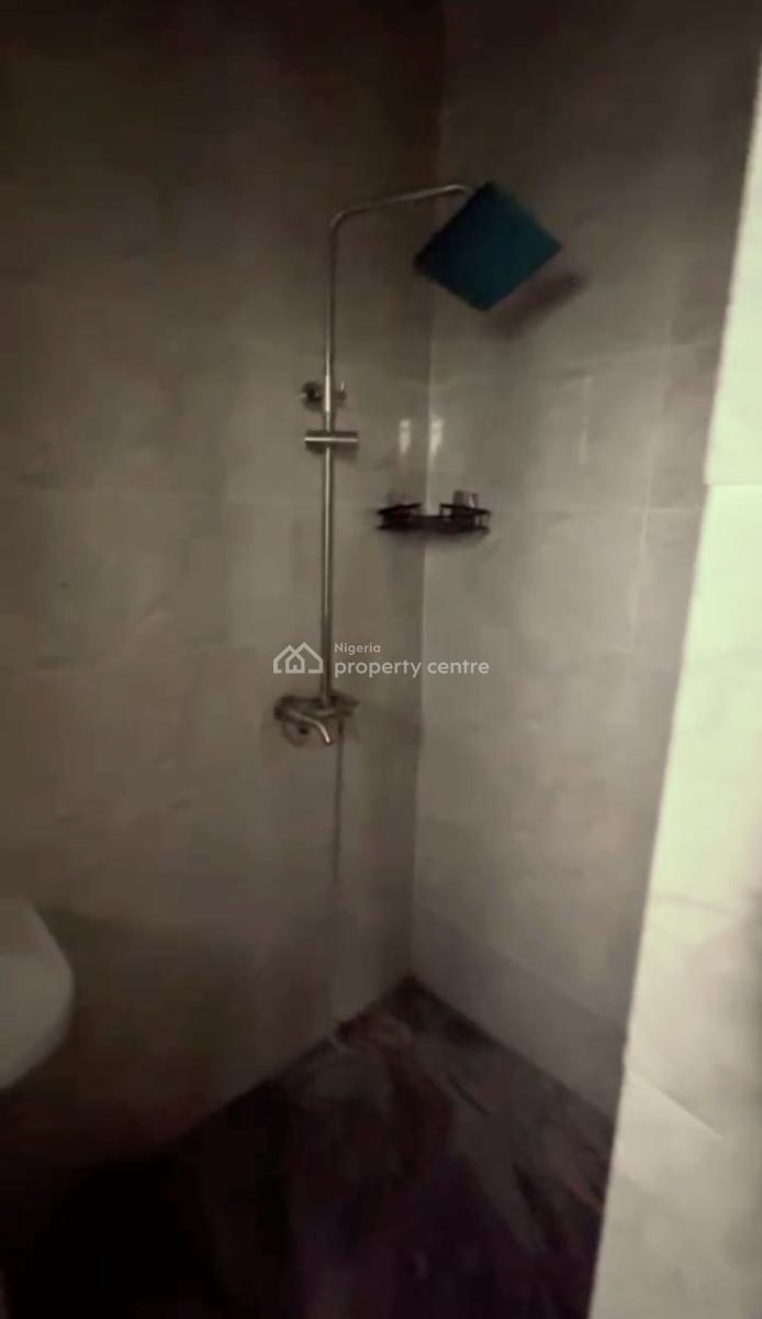 Spacious Mini Flat, By Total Filling Station, Ikate, Lekki, Lagos, Mini Flat (room and Parlour) for Rent