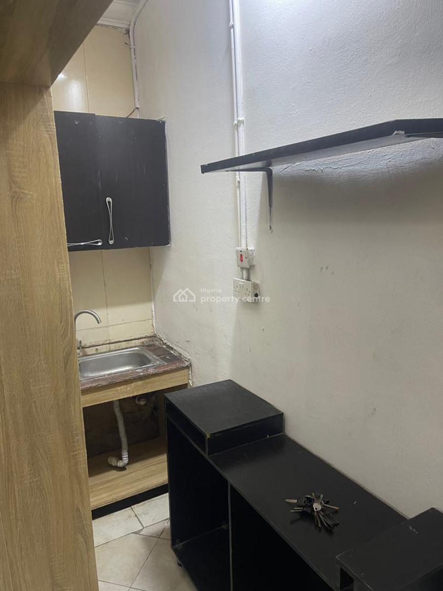Fully Serviced Studio Apartment with Kitchenette, Lekki Phase 1, Lekki, Lagos, Self Contain (single Rooms) for Rent