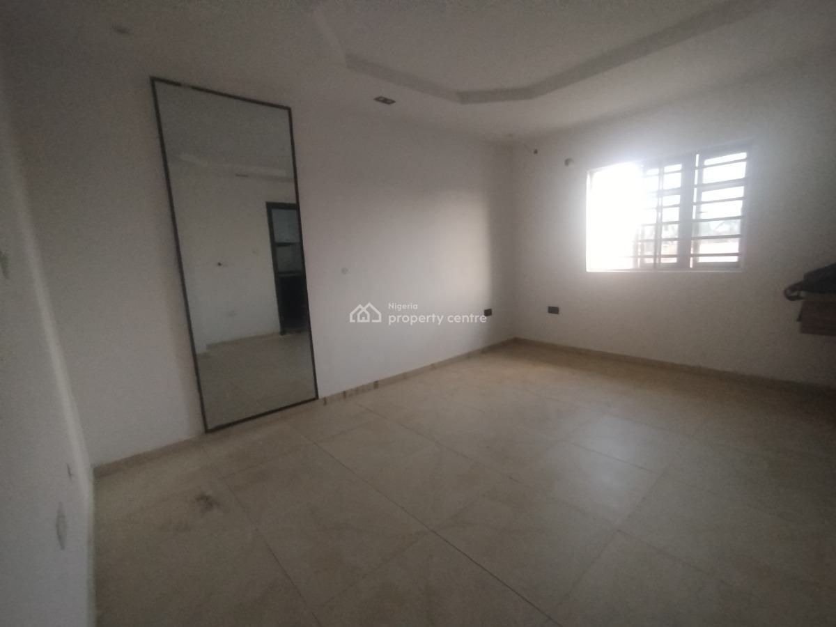 Tastefully Finished 2 Bedroom Apartment, Off Admiralty Way, Lekki Phase 1, Lekki, Lagos, Flat / Apartment for Rent