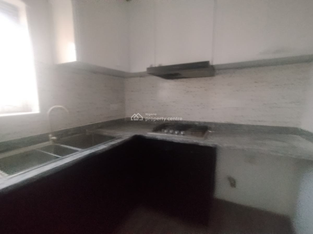 Tastefully Finished 2 Bedroom Apartment, Off Admiralty Way, Lekki Phase 1, Lekki, Lagos, Flat / Apartment for Rent