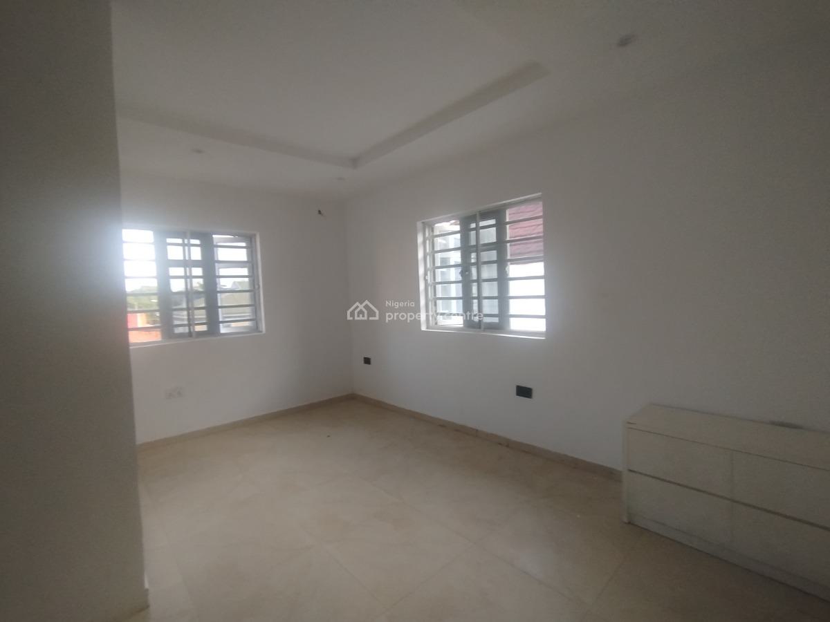 Tastefully Finished 2 Bedroom Apartment, Off Admiralty Way, Lekki Phase 1, Lekki, Lagos, Flat / Apartment for Rent