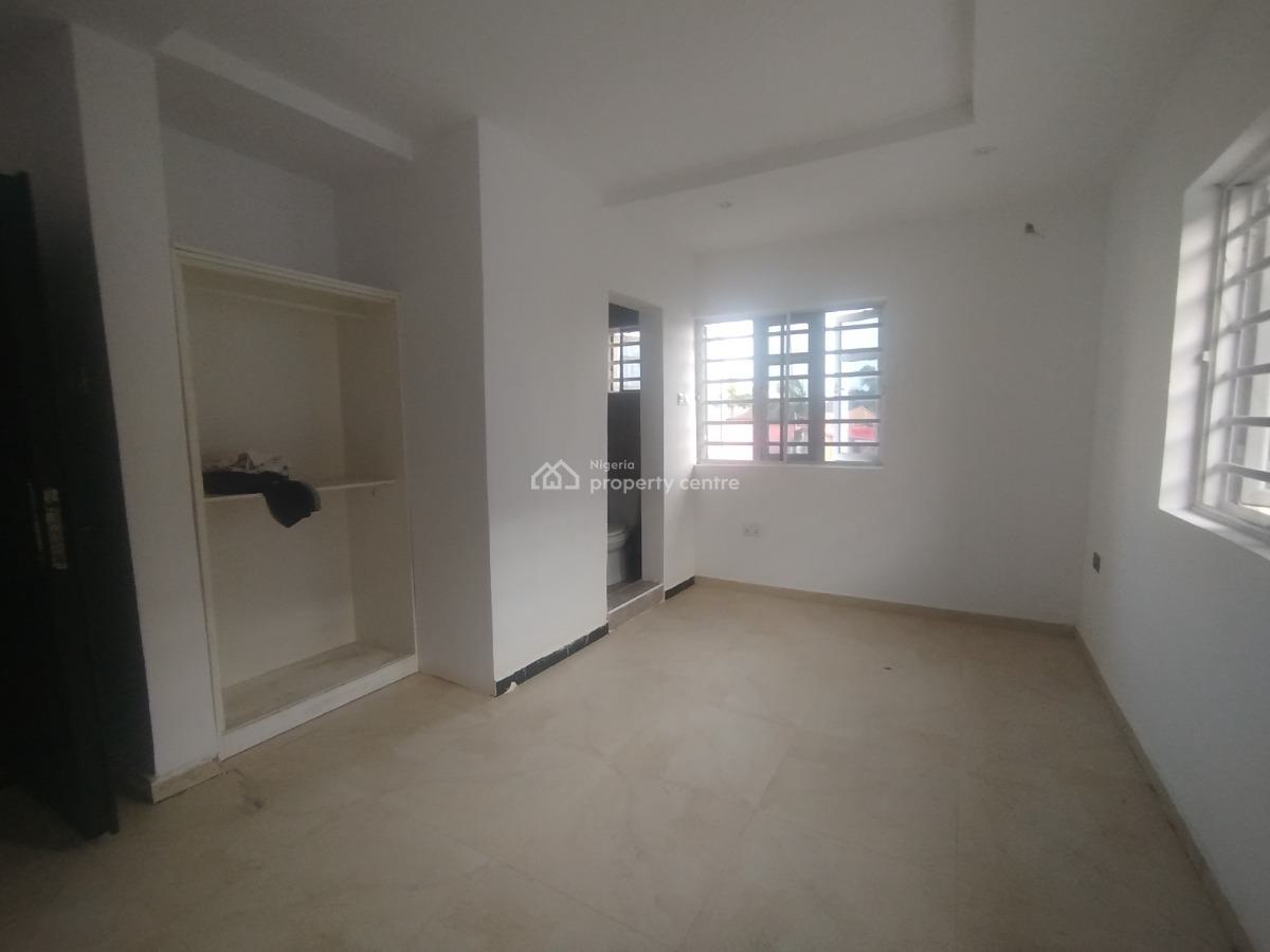 Tastefully Finished 2 Bedroom Apartment, Off Admiralty Way, Lekki Phase 1, Lekki, Lagos, Flat / Apartment for Rent