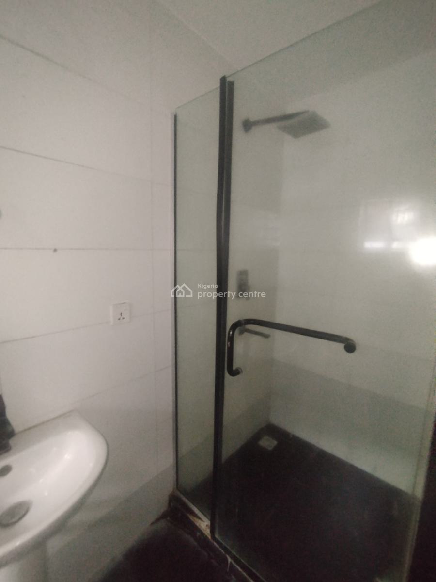 Tastefully Finished 2 Bedroom Apartment, Off Admiralty Way, Lekki Phase 1, Lekki, Lagos, Flat / Apartment for Rent
