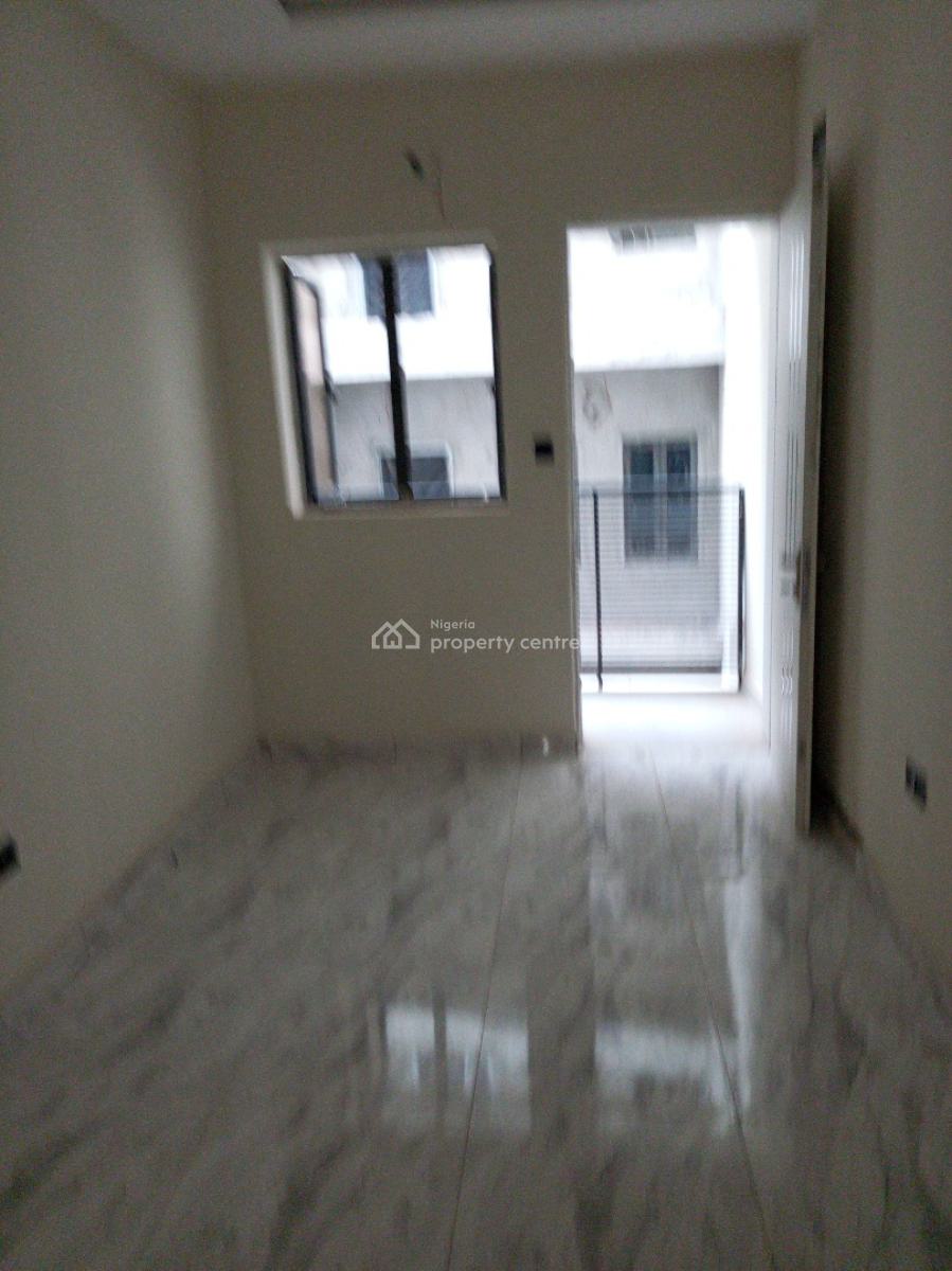 Tastefully Finished Spacious Standard 1 Bedroom Apartment, Open Kitche, Jahi By Gilmor, Jahi, Abuja, Flat / Apartment for Sale