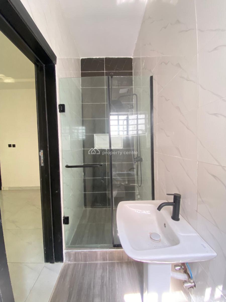 5 Bedroom Fully Detached Duplex with Bq, Gra, Ikota, Lekki, Lagos, Detached Duplex for Sale