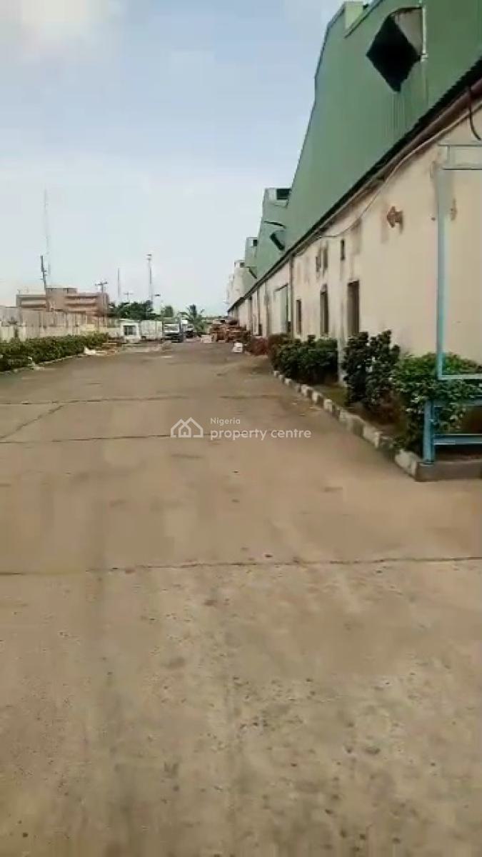 a Warehouse Size of 4,900 Sqmtrs and Office Space at Amuwo-odofin, Along Oshodi /apapa Express Way By 2nd Rainbow, Amuwo Odofin, Lagos, Warehouse for Rent
