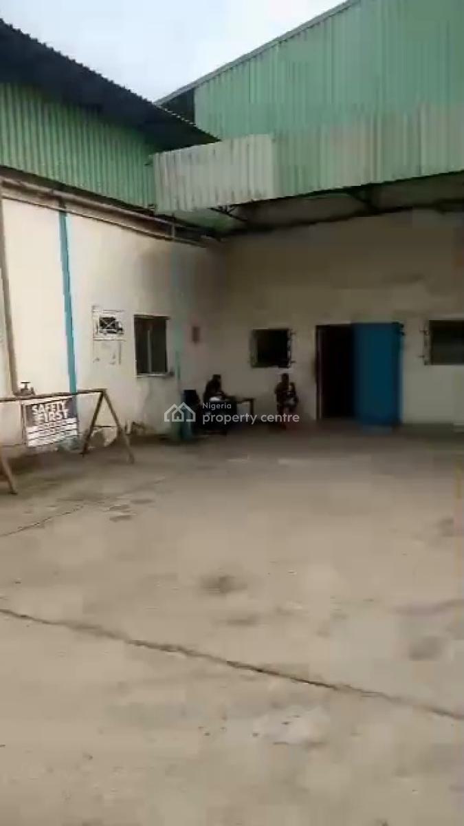 a Warehouse Size of 4,900 Sqmtrs and Office Space at Amuwo-odofin, Along Oshodi /apapa Express Way By 2nd Rainbow, Amuwo Odofin, Lagos, Warehouse for Rent