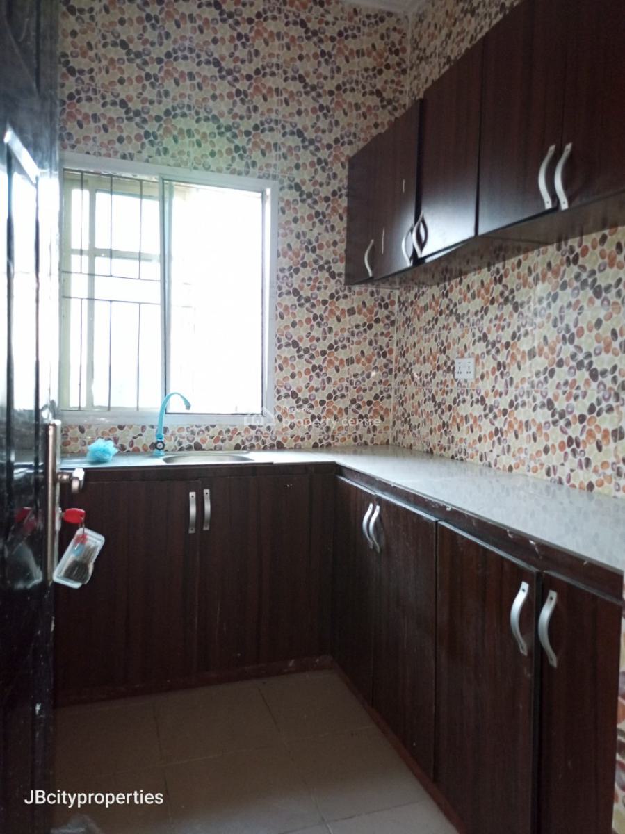 Sharp 2 Bedroom Apartment, Ogombo, Ogombo, Ajah, Lagos, Flat / Apartment for Rent