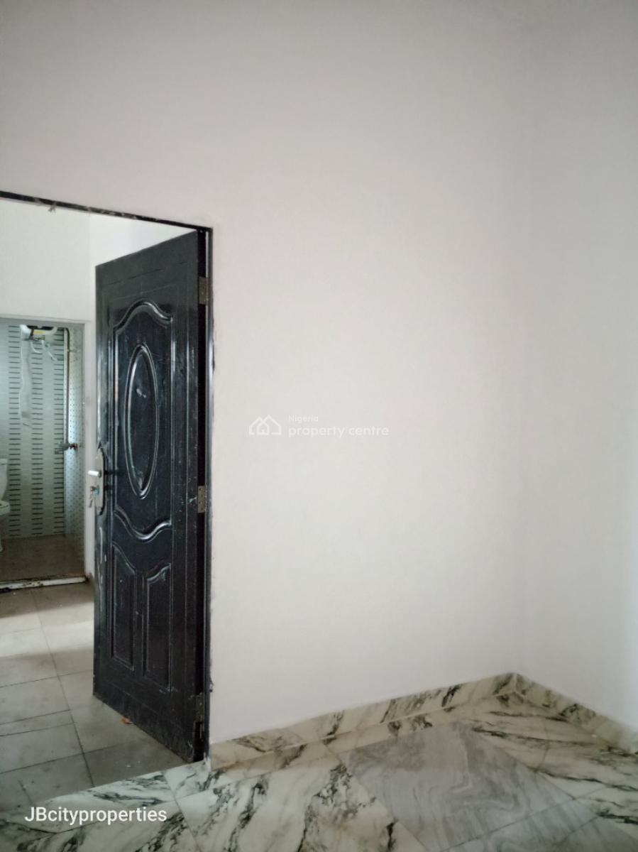 Sharp 2 Bedroom Apartment, Ogombo, Ogombo, Ajah, Lagos, Flat / Apartment for Rent
