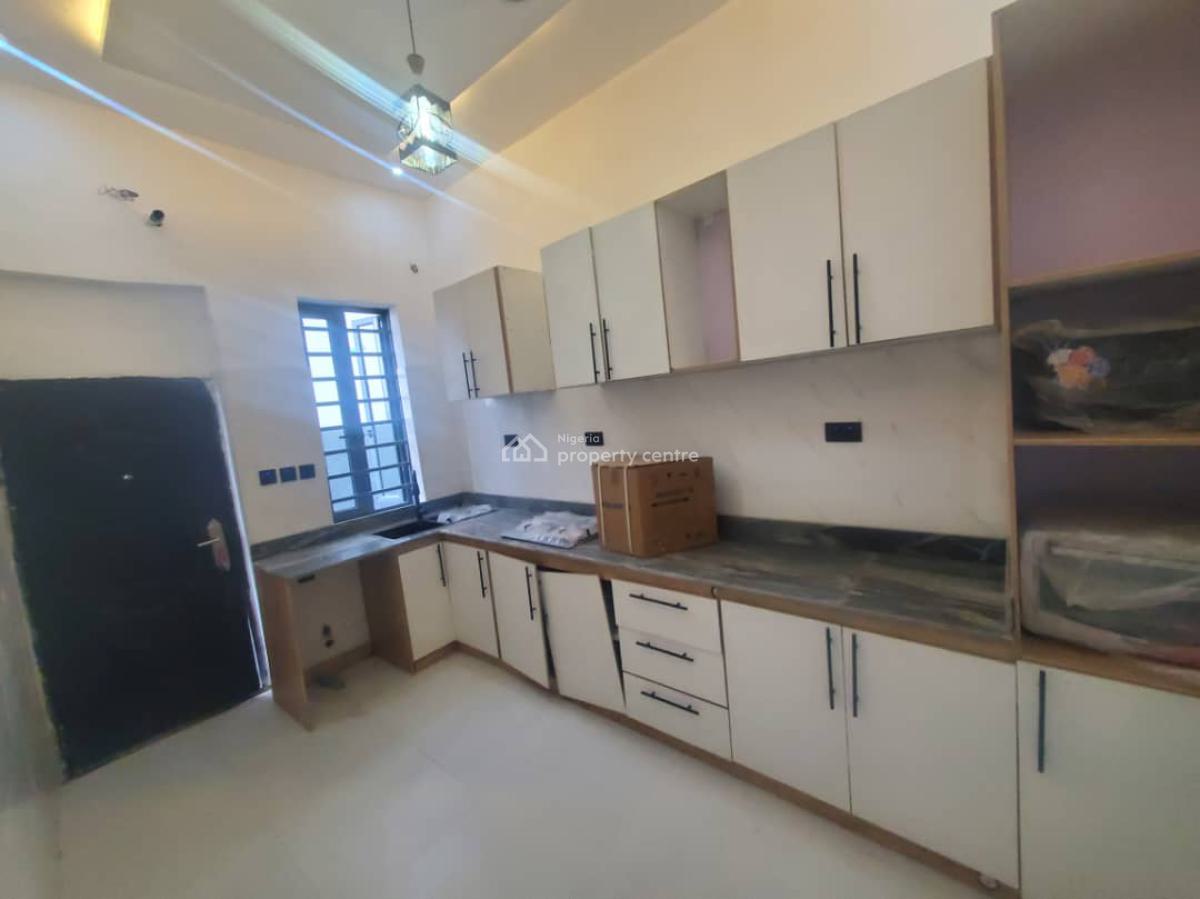 3 Bedroom Terraced Duplex with Bq, Olokonla, Ajah, Lagos, Terraced Duplex for Rent