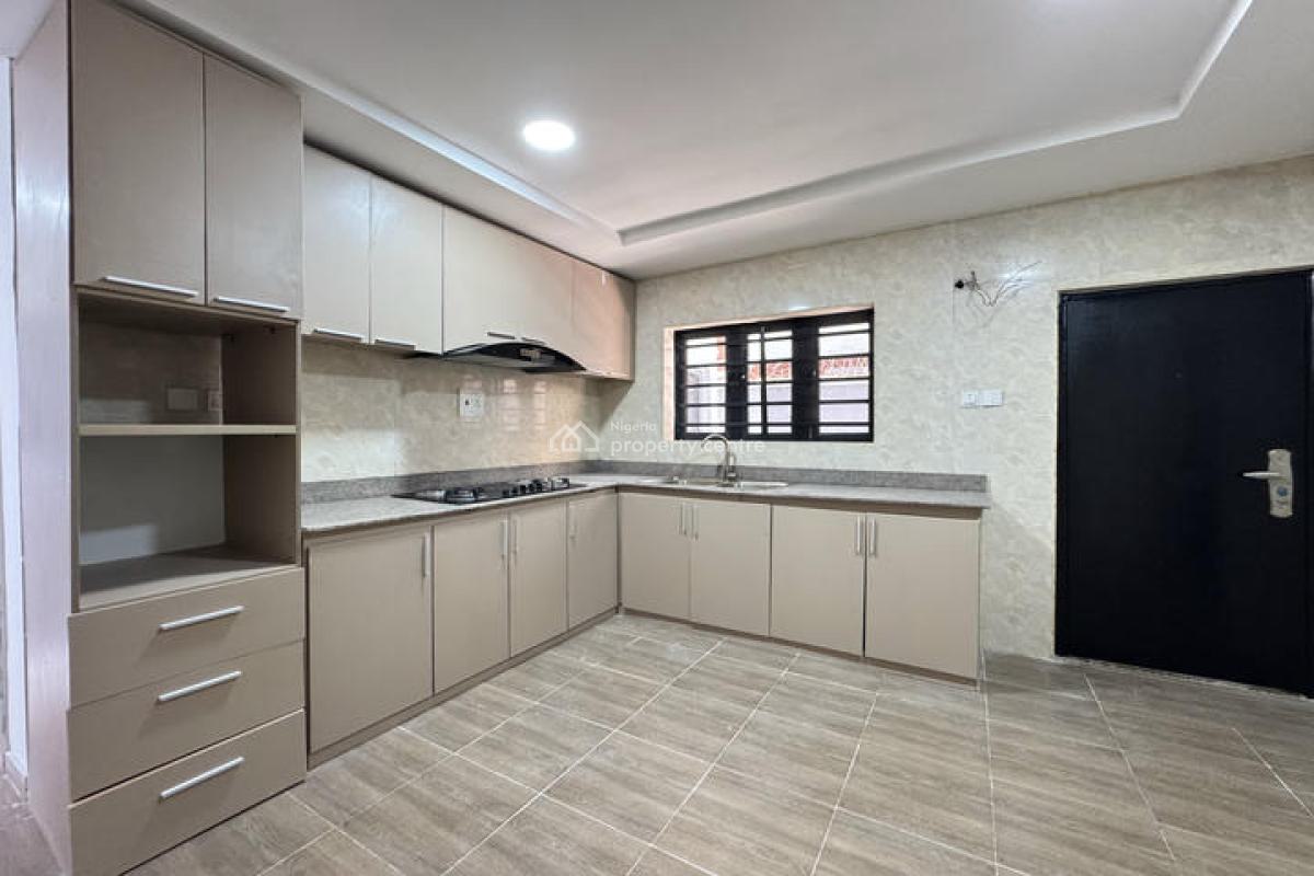Luxury 4 Bedroom Terraced Duplex with Boys Quarter and Swimming Pool, Ologolo, Lekki, Lagos, Terraced Duplex for Sale