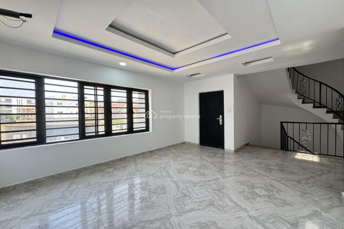 Luxury 4 Bedroom Terraced Duplex with Boys Quarter and Swimming Pool, Ologolo, Lekki, Lagos, Terraced Duplex for Sale