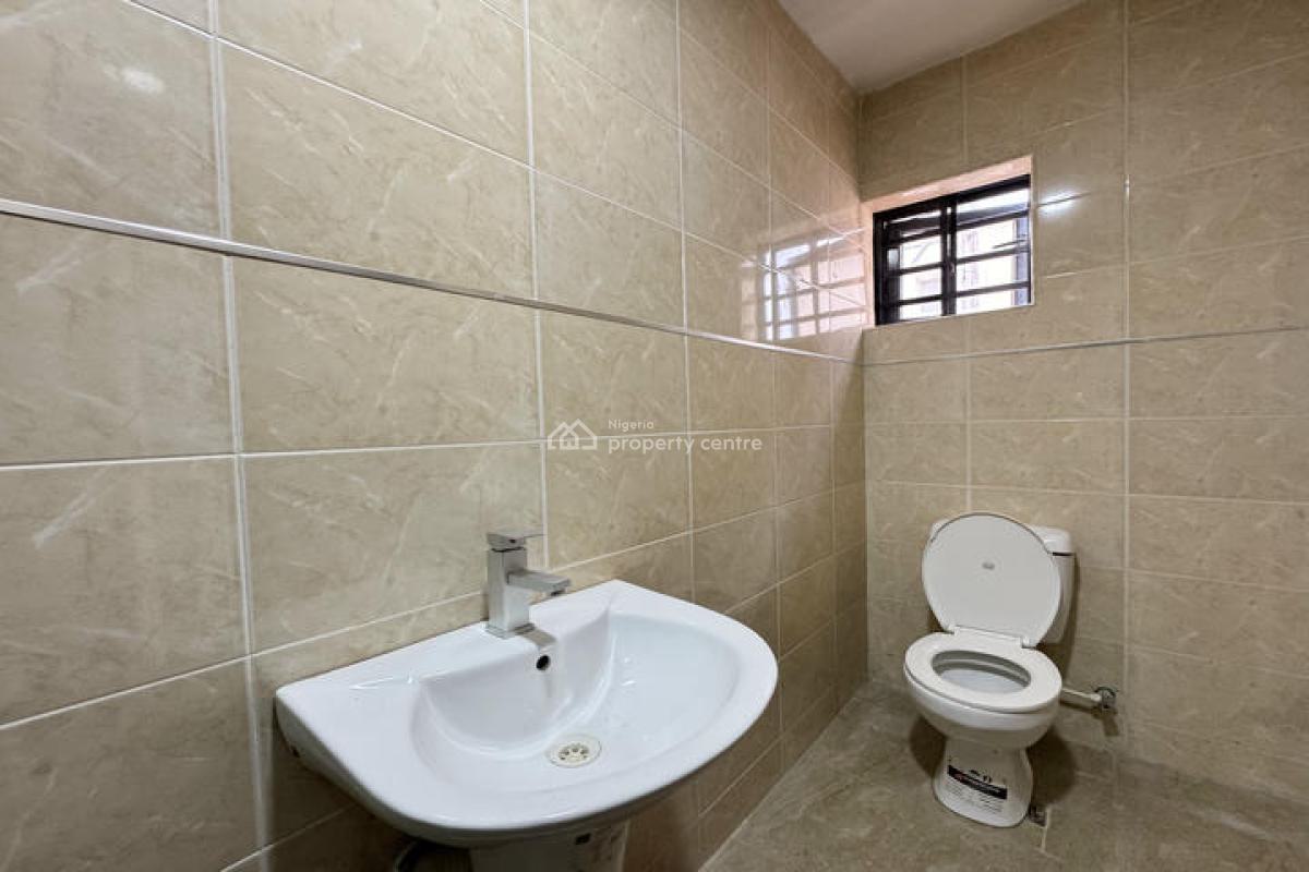 Luxury 4 Bedroom Terraced Duplex with Boys Quarter and Swimming Pool, Ologolo, Lekki, Lagos, Terraced Duplex for Sale