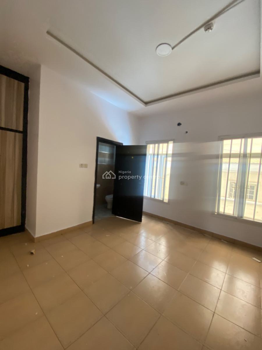 Luxurious 3 Bedroom House with Bq, Lekki Right, Lekki Phase 1, Lekki, Lagos, Terraced Duplex for Rent