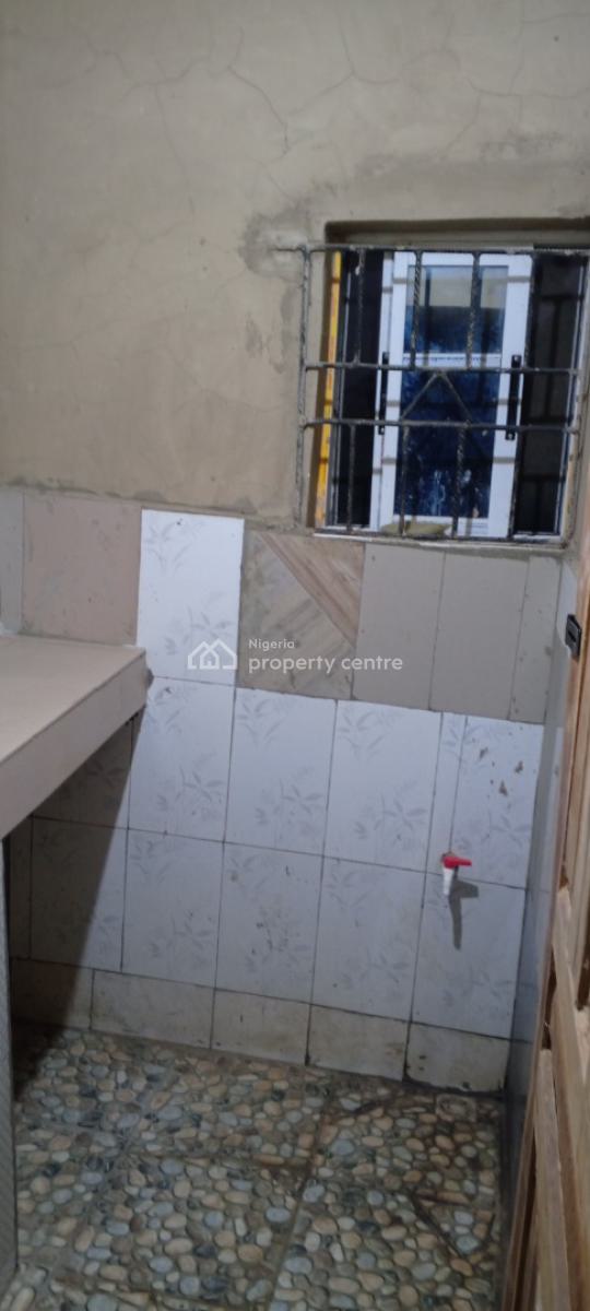 Spacious Mini Flat Ensuit in an Estate, Short Drive From Arepo/magboro, Asese, Ibafo, Ogun, Mini Flat (room and Parlour) for Rent
